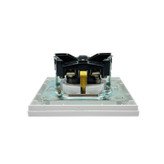 پریز برق توکار سفید 220 ولت 16 آمپر دلند