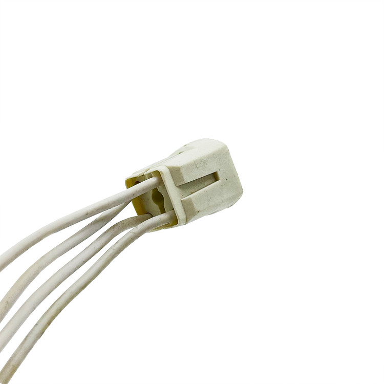 سوکت چهار پین مربعی